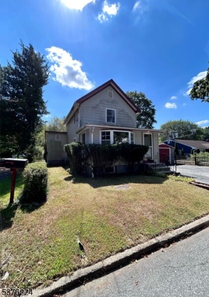 29 Colfax Ave  Wanaque Boro NJ 07465 photo