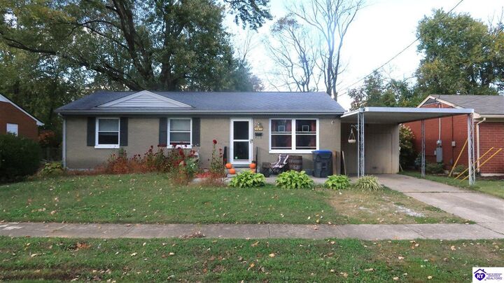 Property Photo:  5411 Alicante Lane  KY 40272
