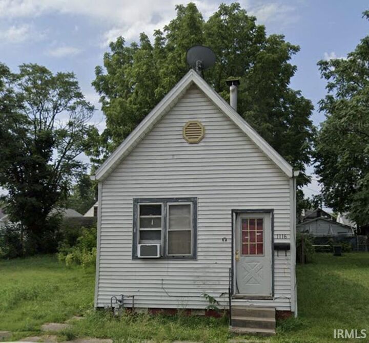 1116 Georgia Street  Evansville IN 47710-2336 photo