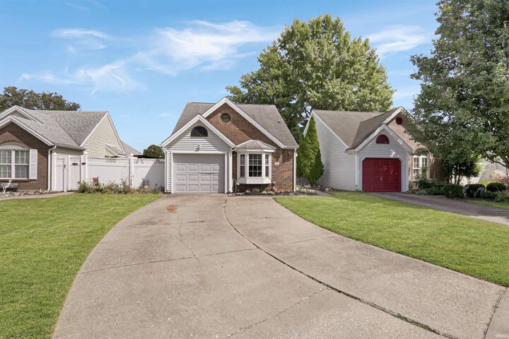 Property Photo: 1736 Greencastle Drive IN 47715