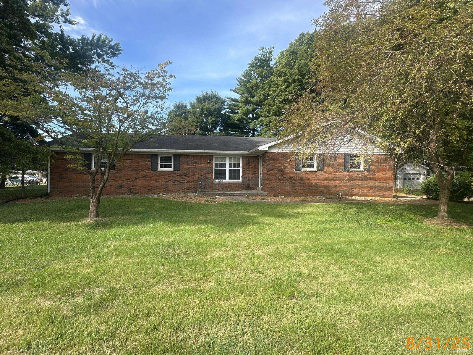 Property Photo:  7255 West Street  IN 47638 