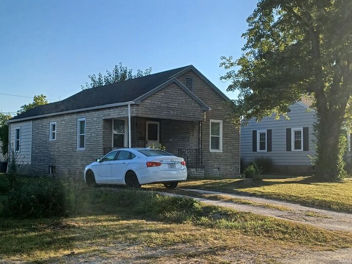 823 Meyer Avenue  Evansville IN 47710 photo