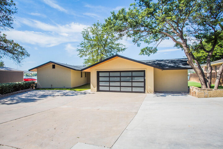 25 E Lakeshore Drive  Ransom Canyon TX 79366 photo