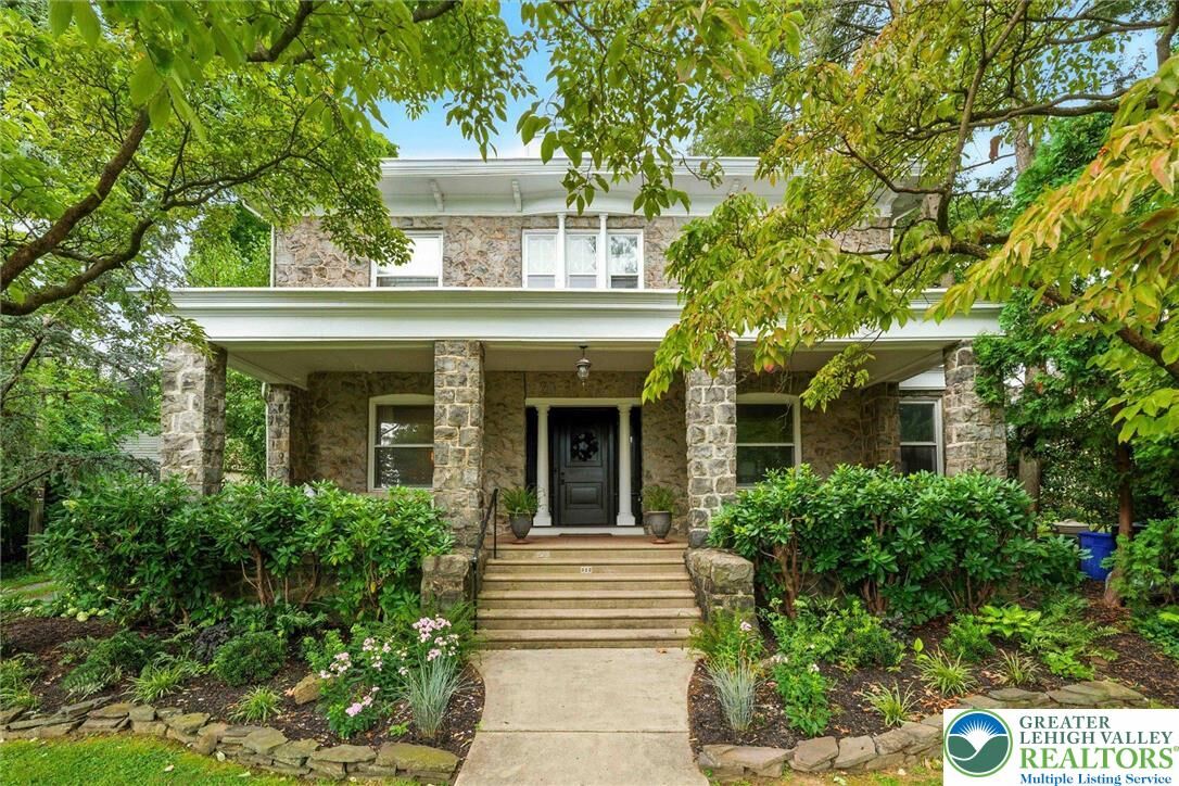 Property Photo: 322 Reeder Street PA 18042