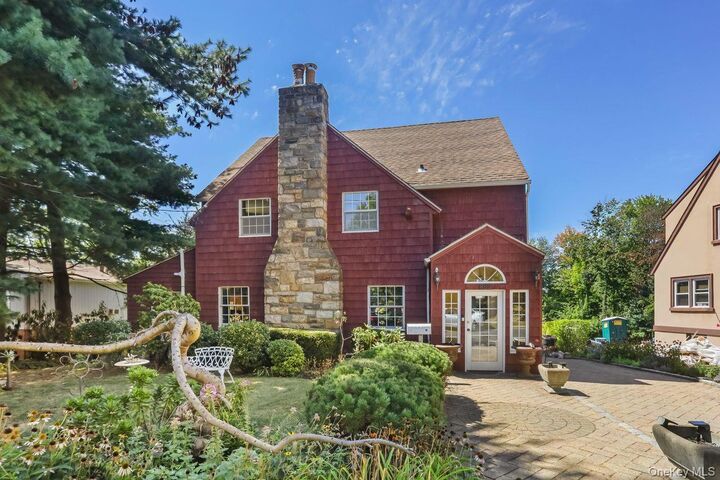 Property Photo:  889 James Street  NY 10803 