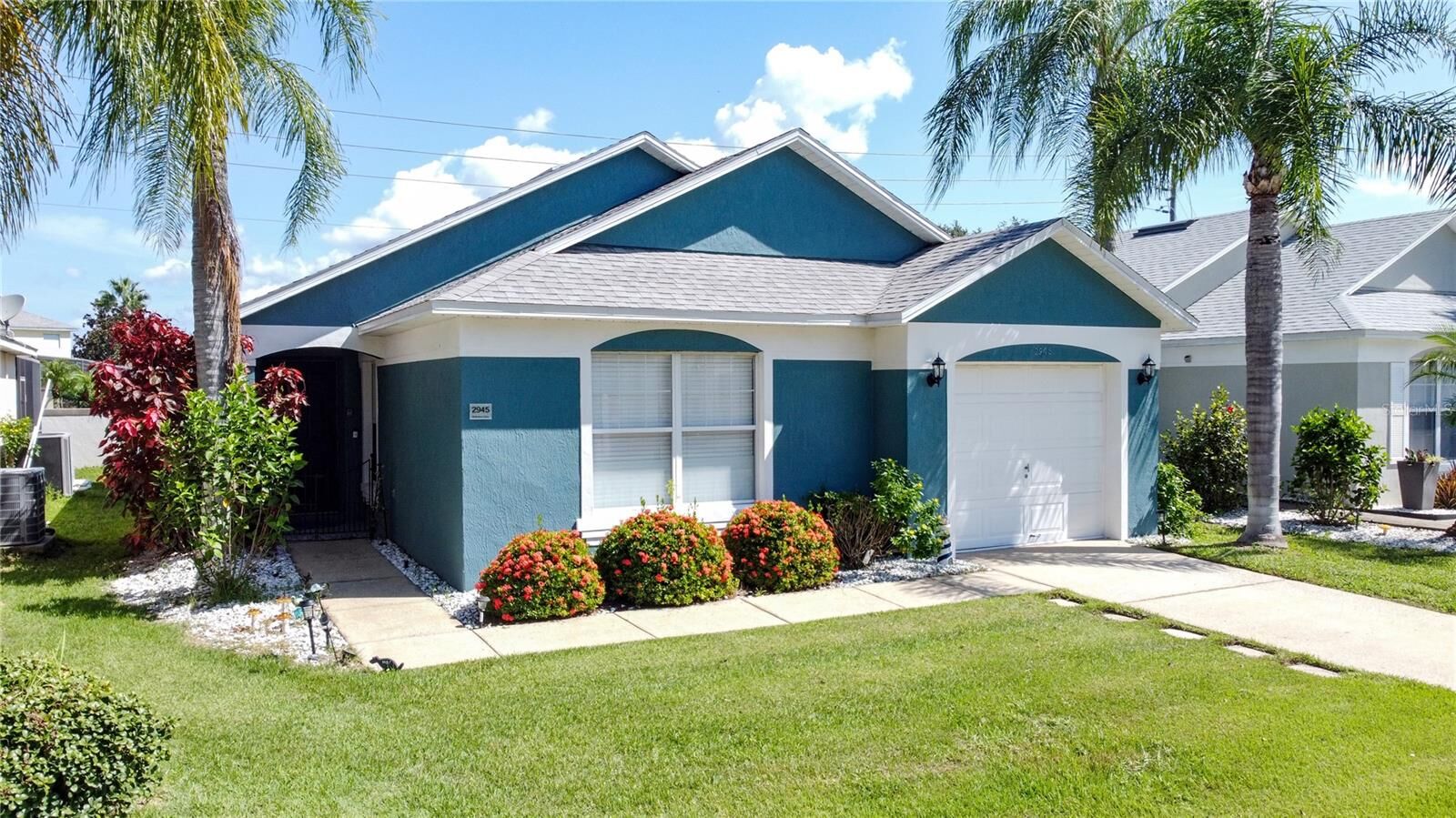 Property Photo:  2945 Kokomo Loop  FL 33844 