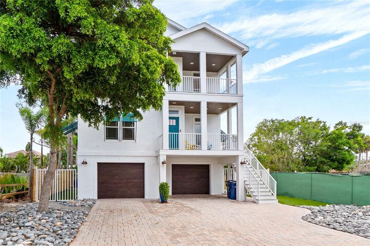 Property Photo:  5365 Calle Florida  FL 34242 