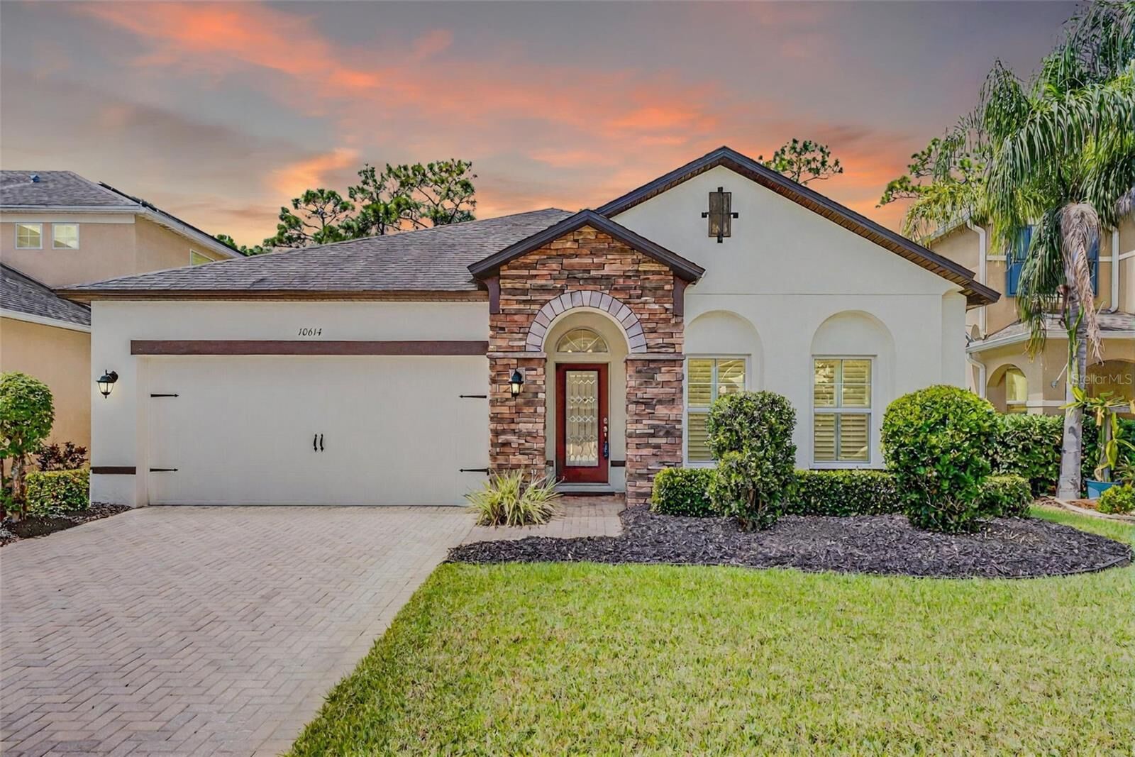 Property Photo: 10614 Arbor View Boulevard FL 32825