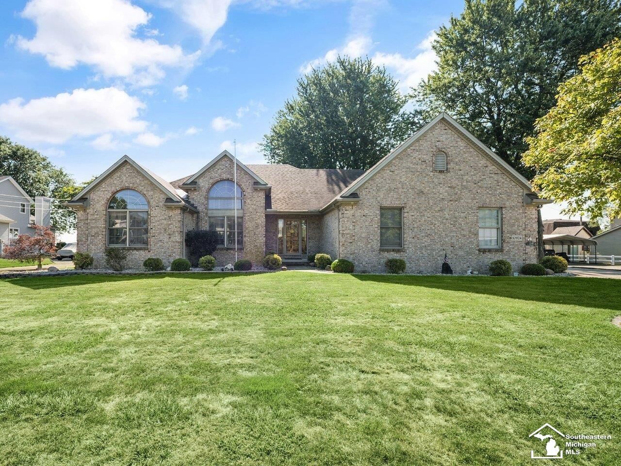 Property Photo:  10824 Harold Drive  MI 48157 