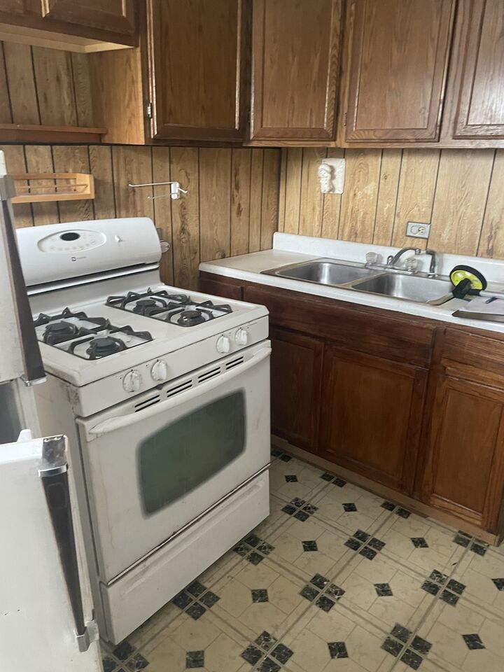 Property Photo:  4117 N Moody Avenue  IL 60634 