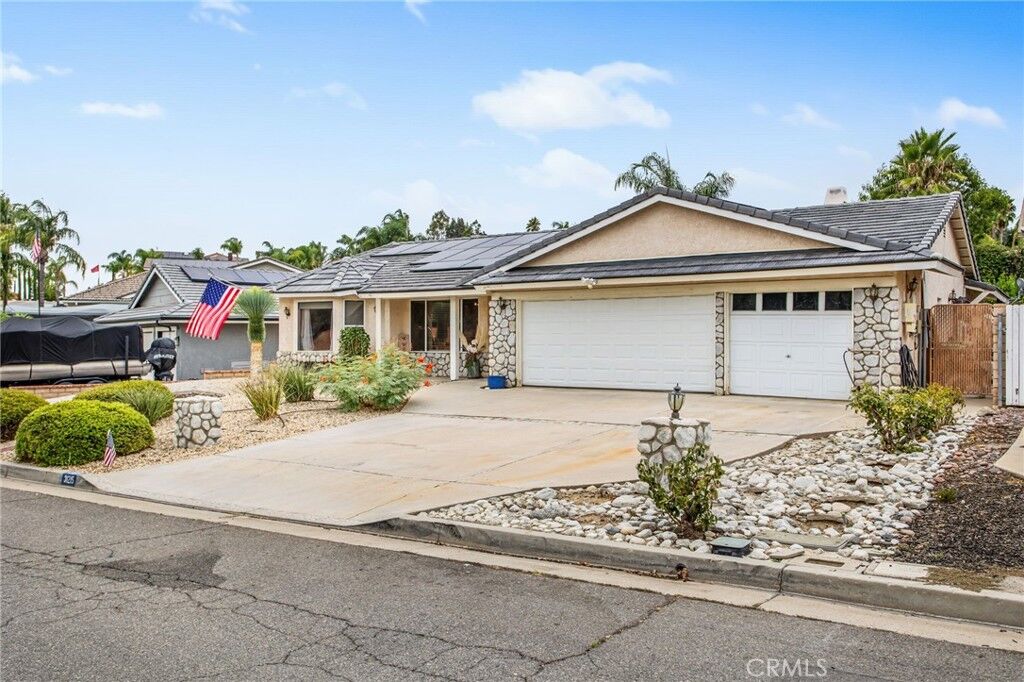 Property Photo: 31215 Emperor Drive CA 92587