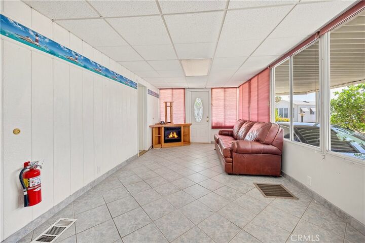 Property Photo:  1295 S Cawston Avenue 340  CA 92545 