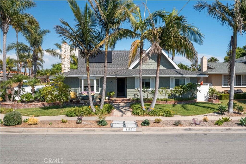 Property Photo:  21682 Impala Lane  CA 92646