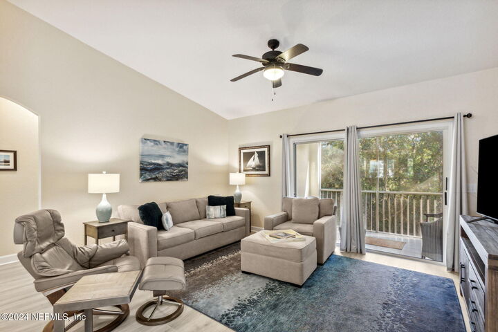Property Photo:  96134 Stoney Drive 2704  FL 32034