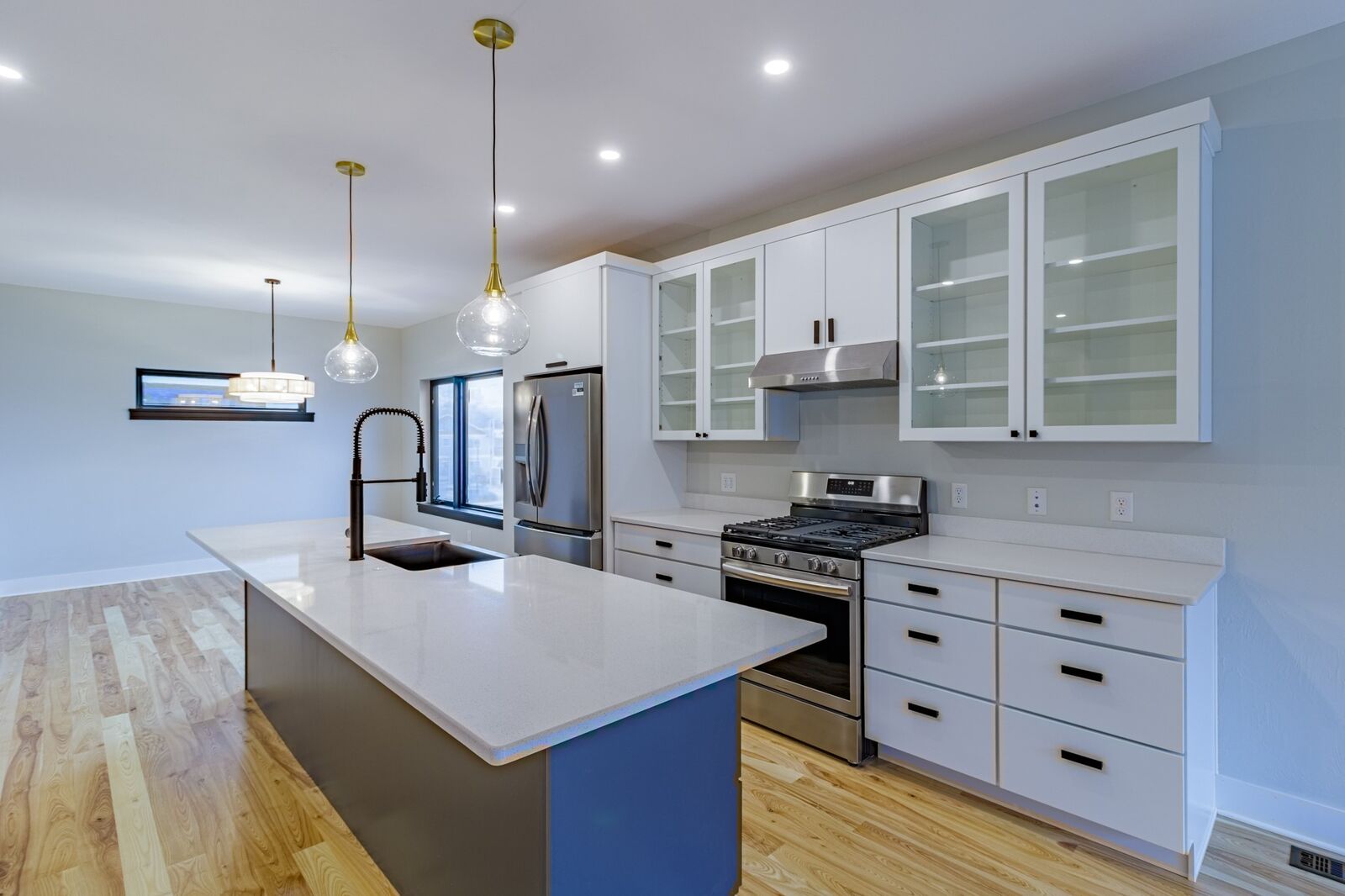 Property Photo: 2214 S 12th Street W MT 59801