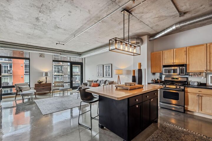720 N 4th Street 603  Minneapolis MN 55401 photo