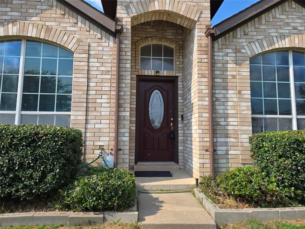 Photo de la propriété:  1712 Alpine Drive  TX 75007