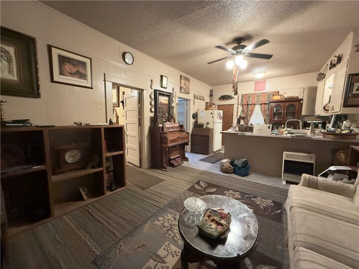 Property Photo: 188 W Water Street AR 72837