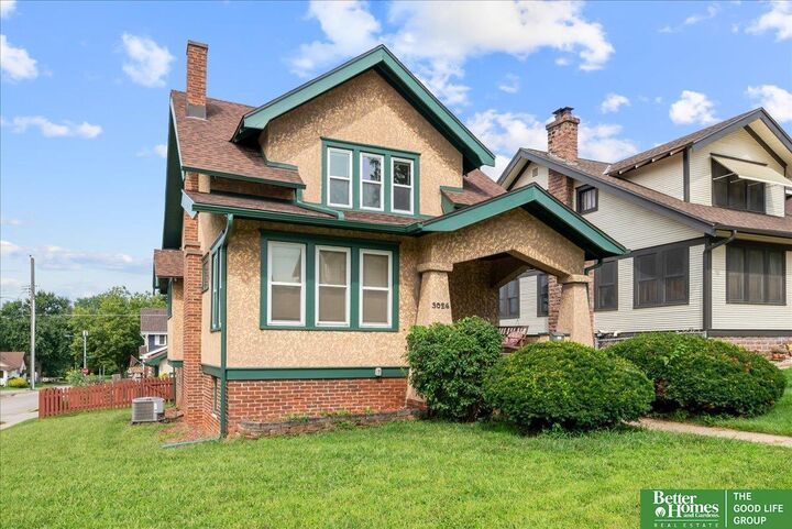 Property Photo: 3026 S 33 Street NE 68105
