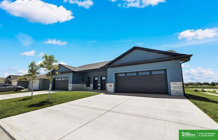 Property Photo:  349 Capstone Drive  NE 68025 