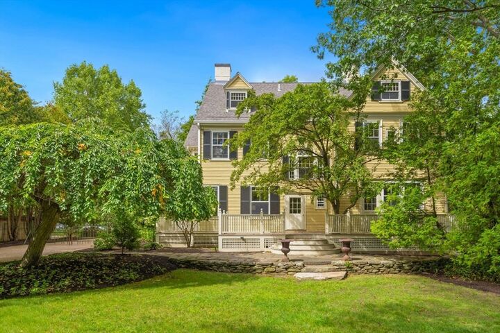 Property Photo:  158 Brattle Street  MA 02138 