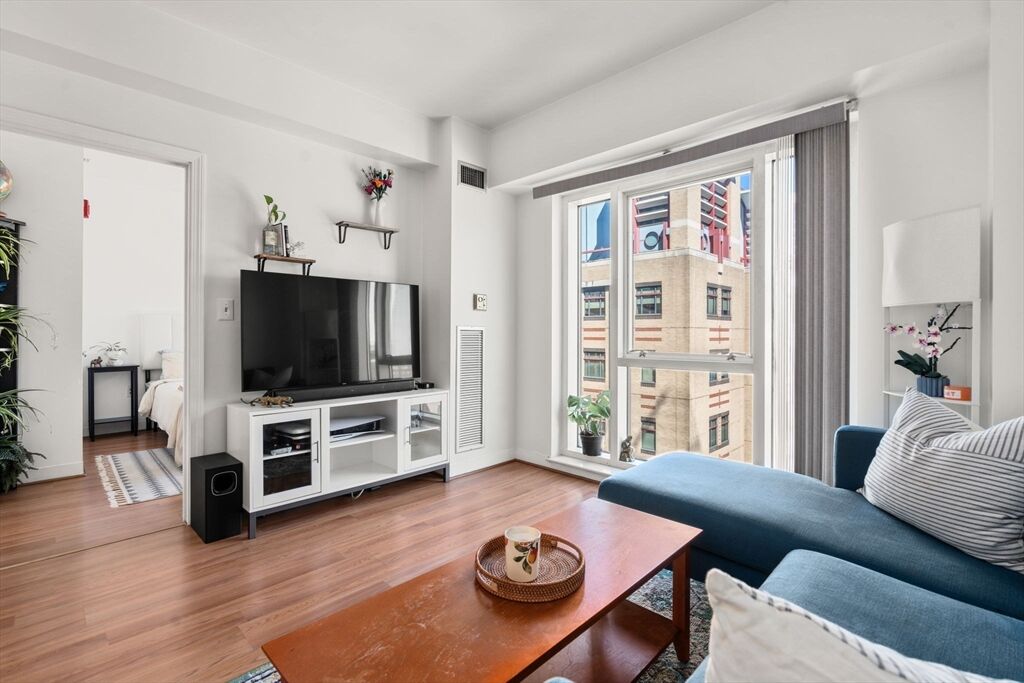 Property Photo: 1 Nassau St 1102 MA 02111