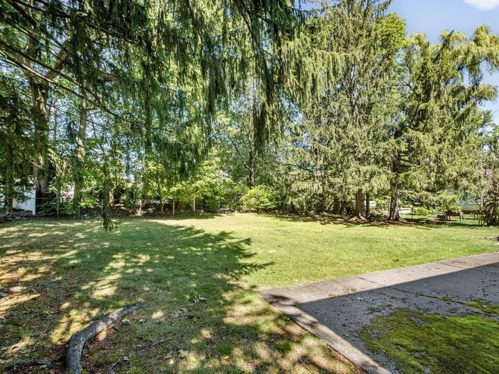 Property Photo: 14 Mallard Way MA 02452