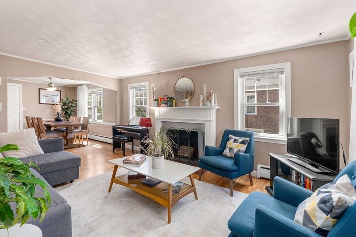 Property Photo:  18 Filomena Rd 2  MA 02131 