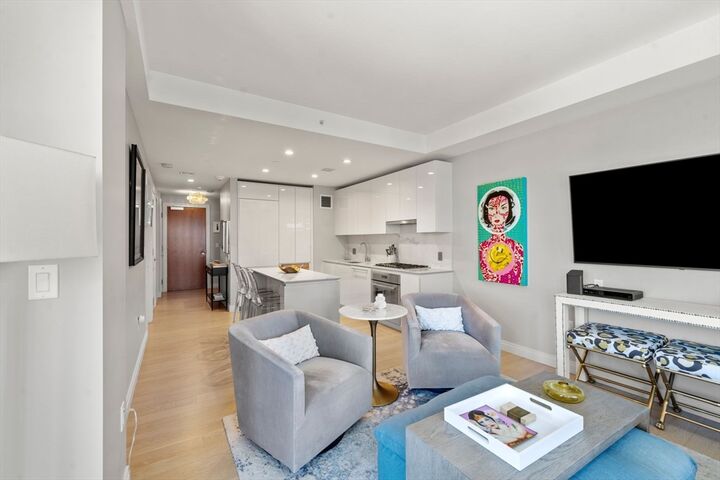 Property Photo: 133 Seaport Boulevard 716 MA 02210