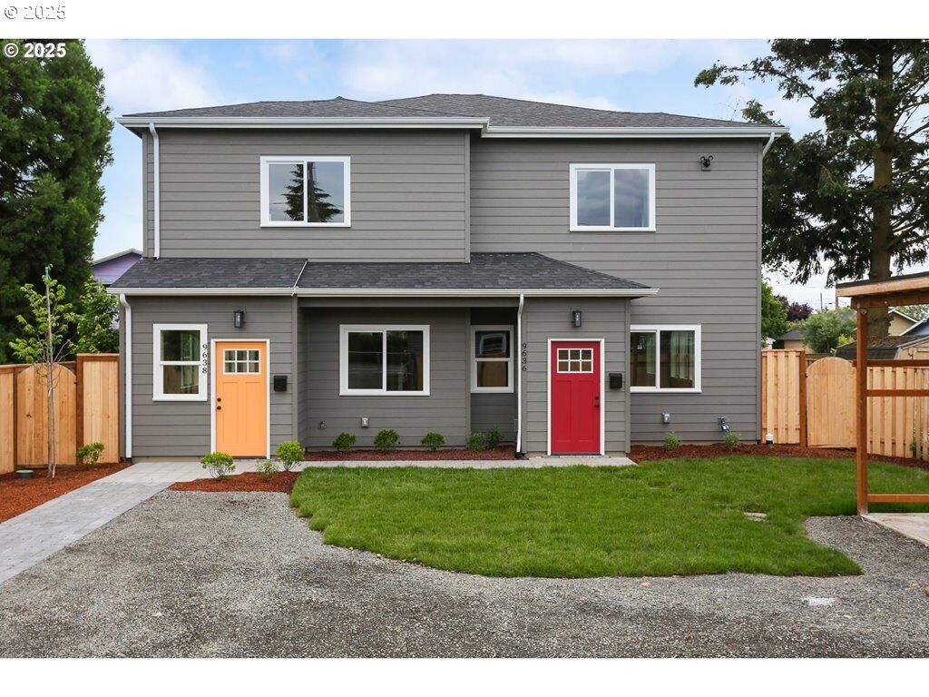 Property Photo:  9628 SE Holgate Blvd  OR 97266 