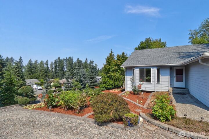 Property Photo:  25921  201st Court SE  WA 98042 