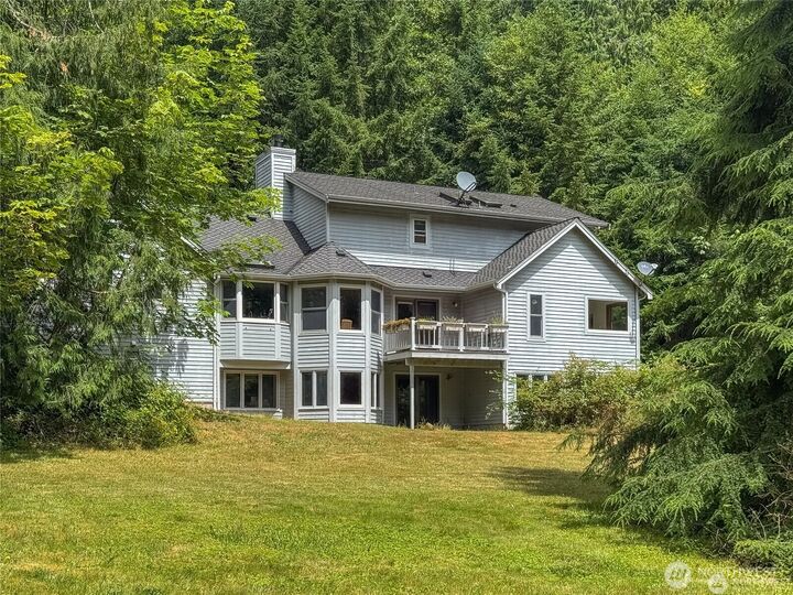 6604  282nd Avenue SE  Issaquah WA 98027 photo