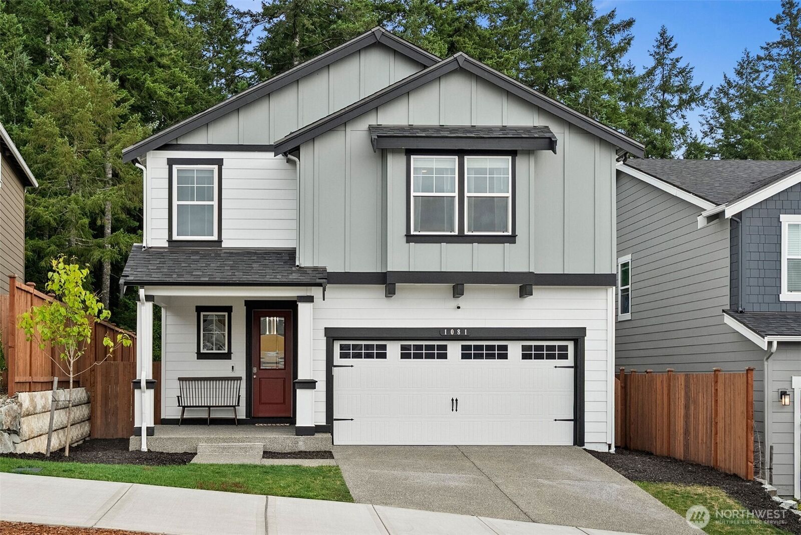 Property Photo: 1081 SW Pendleton Way WA 98367