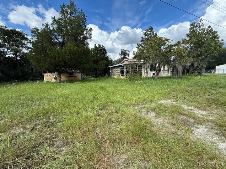 Property Photo:  3571 E Olive Lane  FL 34442 
