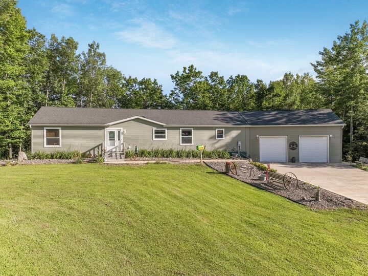 Property Photo: W14297 State Highway 8 WI 54895