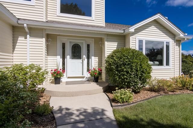 Property Photo:  4022 Hidden Creek Drive  MI 49684 