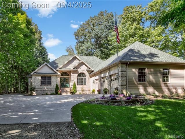 Property Photo: 3421 Vincent Road MI 48049