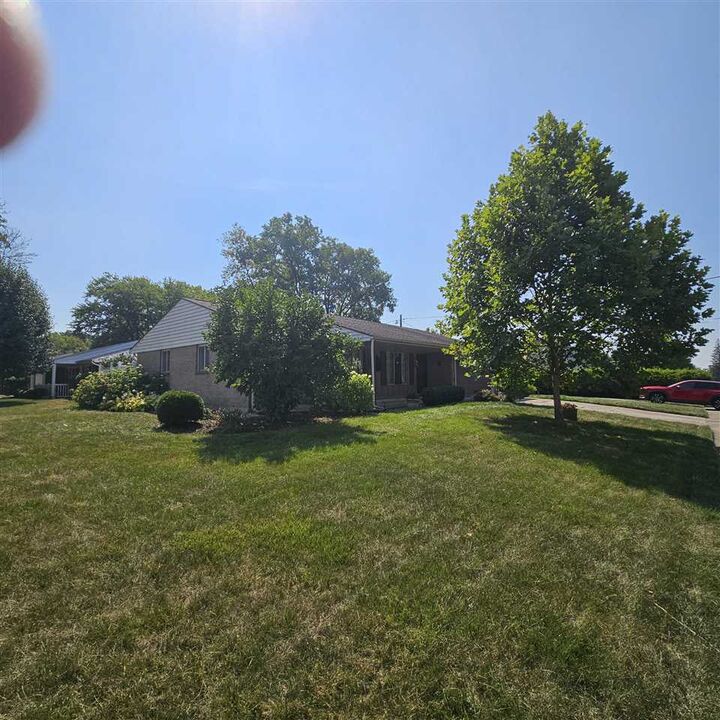 Property Photo:  1407 SW 39th Street  IN 47374 