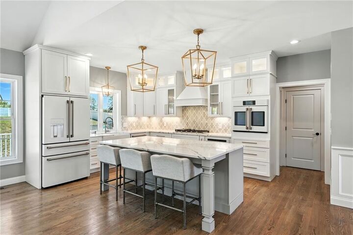 Property Photo:  53 Cross Road  RI 02919 