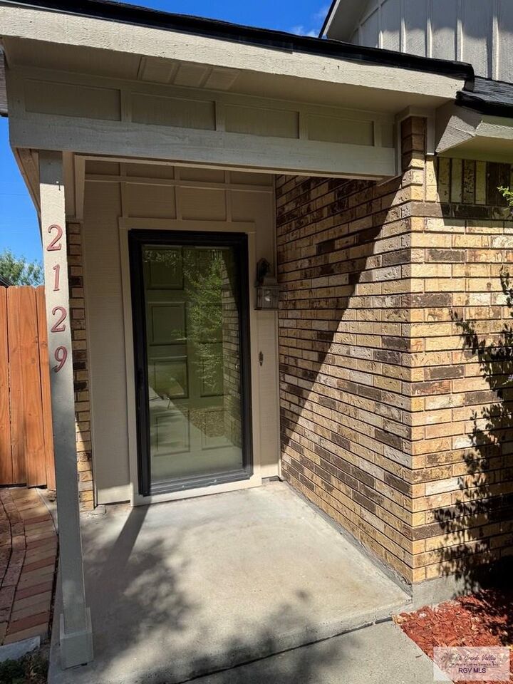 Property Photo: 2129 Shadowbrook Cir TX 78550