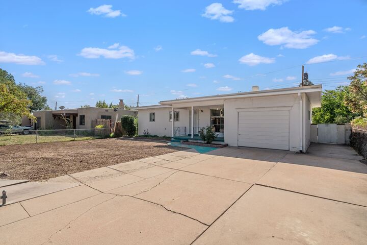 Property Photo: 140 Rio Seco Street NM 87501