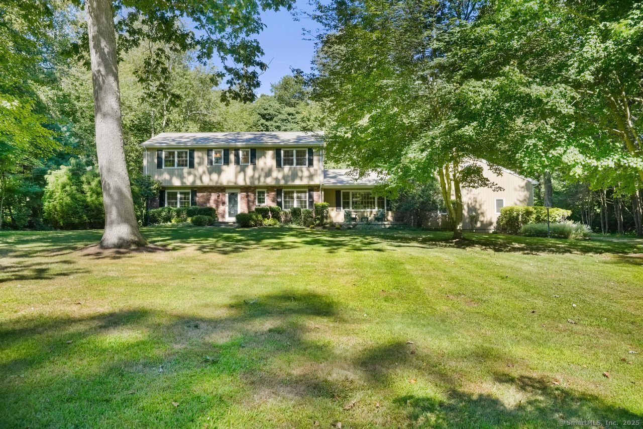 Property Photo: 545 Surrey Lane CT 06824