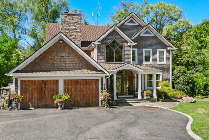 6141 Main Street  Trumbull CT 06611 photo