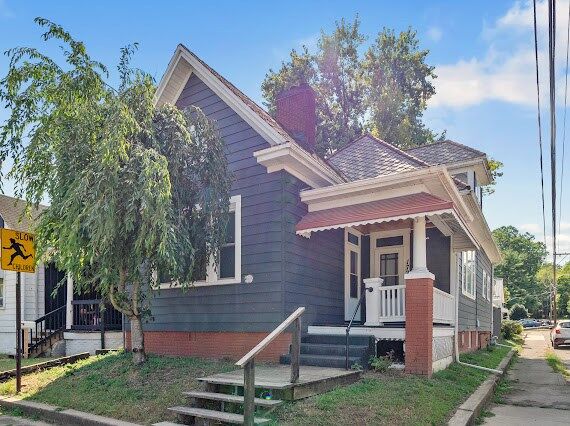Property Photo: 172 Walnut Street OH 45601