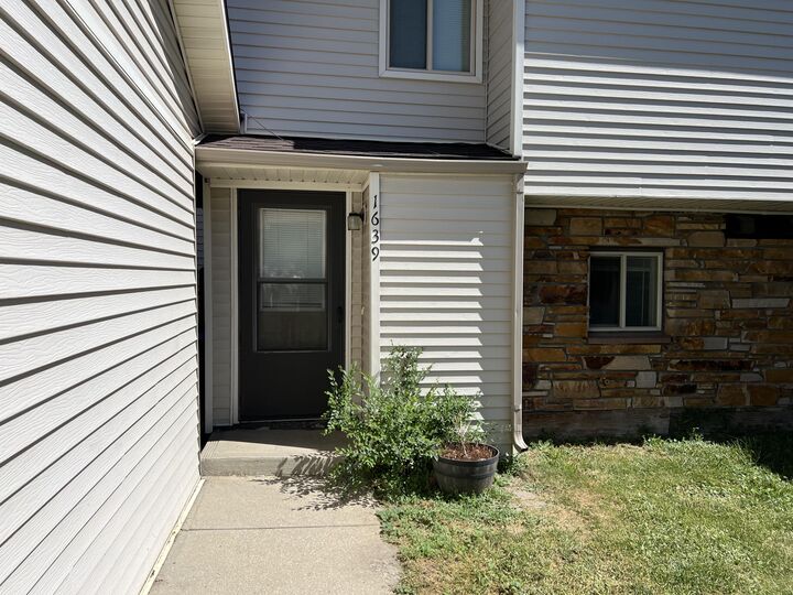 Property Photo: 1639 Taylor Avenue WY 82801