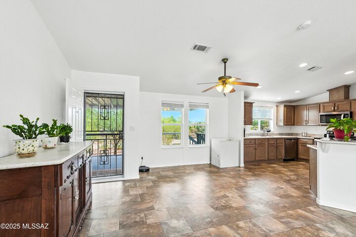 Property Photo: 10597 W Mars Road AZ 85743
