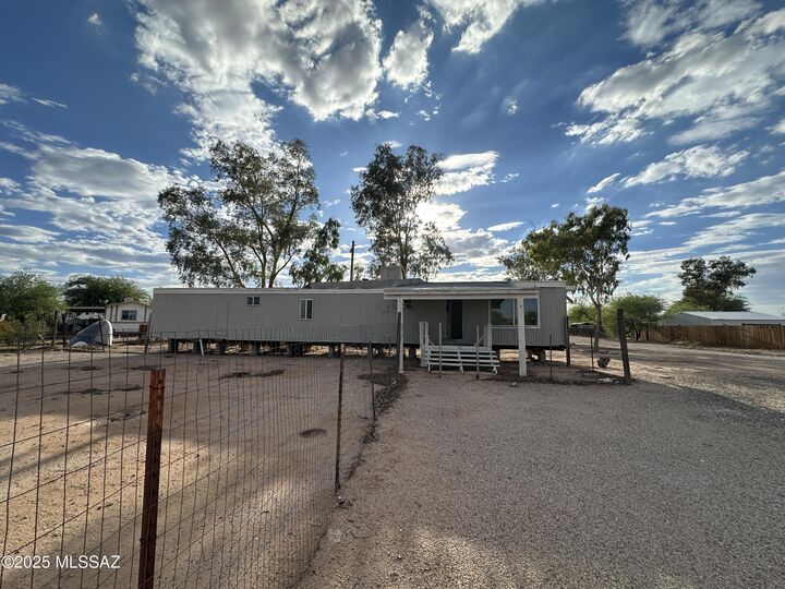 Property Photo: 12645 N Flintlock Road AZ 85653