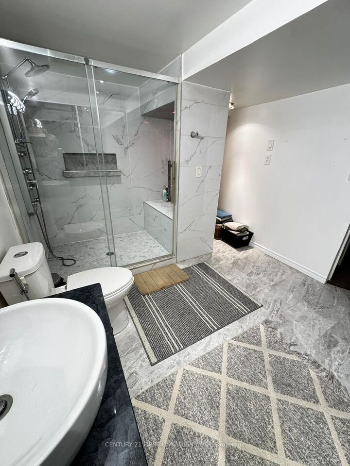 Property Photo:  70 Adswood Road  ON N6E 2W1 