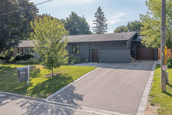 164 Park Avenue  Newmarket ON L3Y 1V1 photo