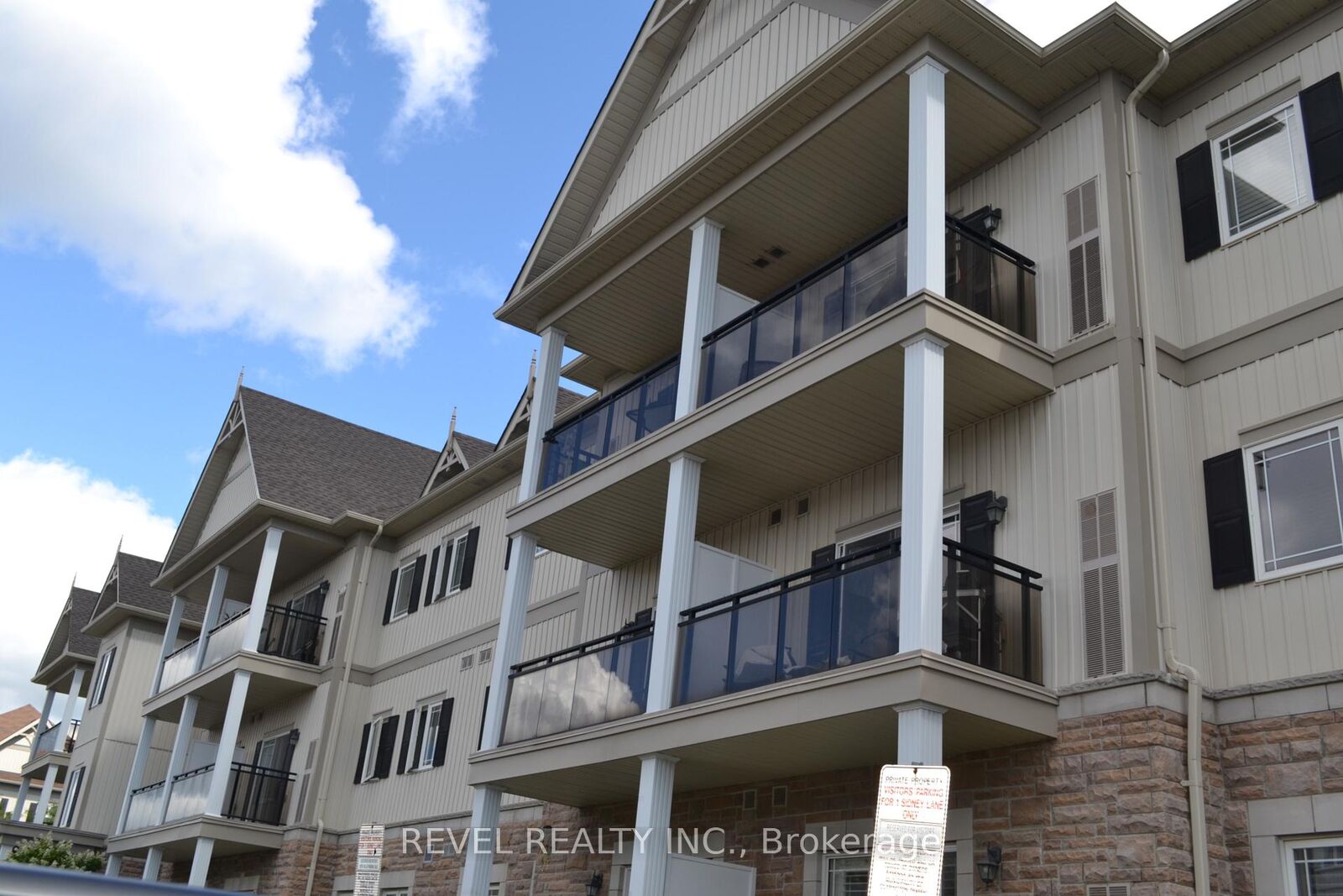 Property Photo:  1 Sidney Lane  ON L1C 0N5 